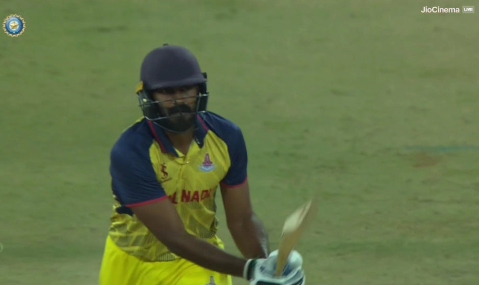 Vijay Shankar Hits Hardik Pandya for Back-to-Back Sixes in SMAT 2025