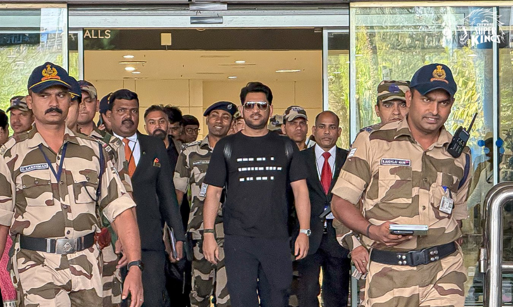 MS Dhoni Fuels For Last IPL 2025 Retirement Rumors with Cryptic Hint